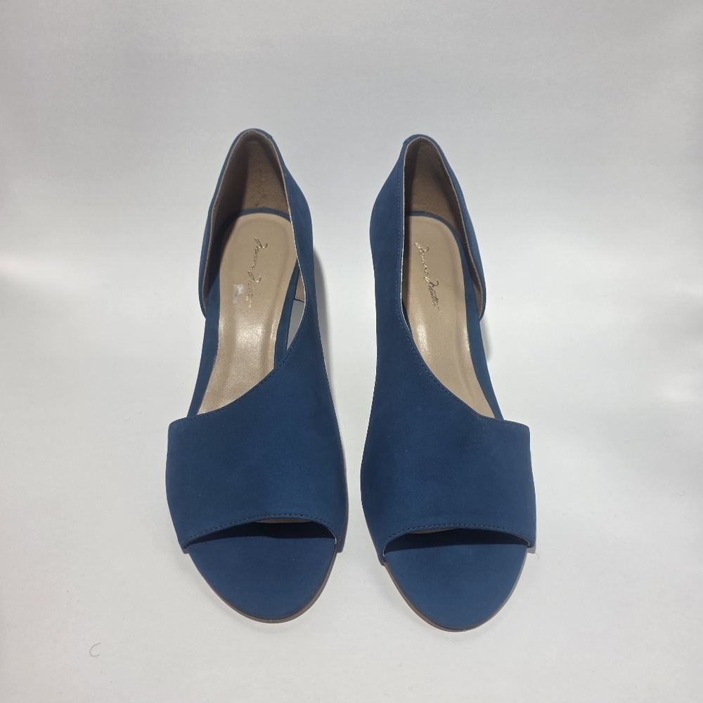 Elegant Blue Women's Shoes - Picture 5 of 10
